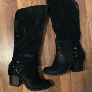 Fergie boots size 6